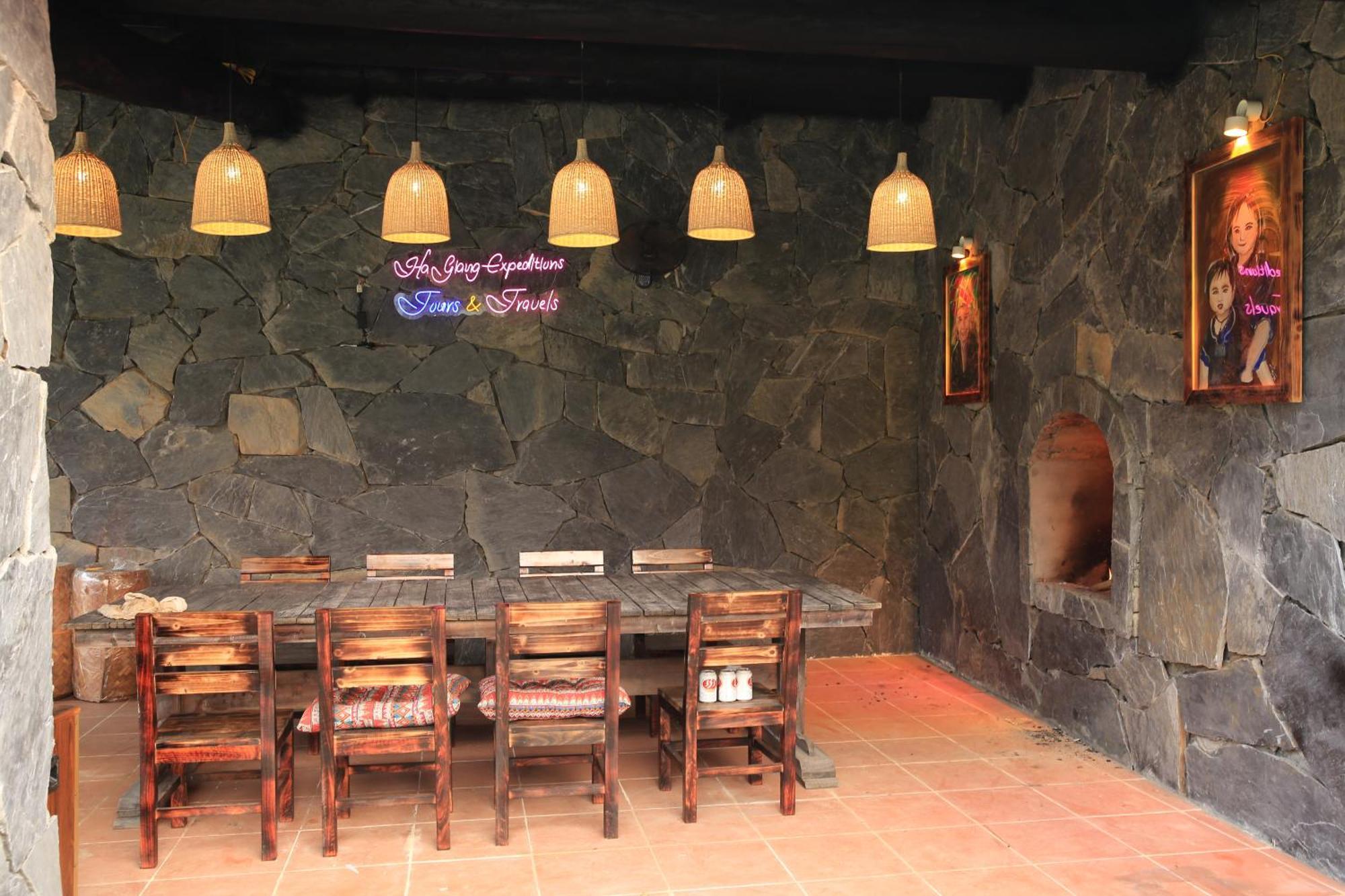 Ha Giang Eco Stone House - Tours & Rental Motorbike Екстериор снимка