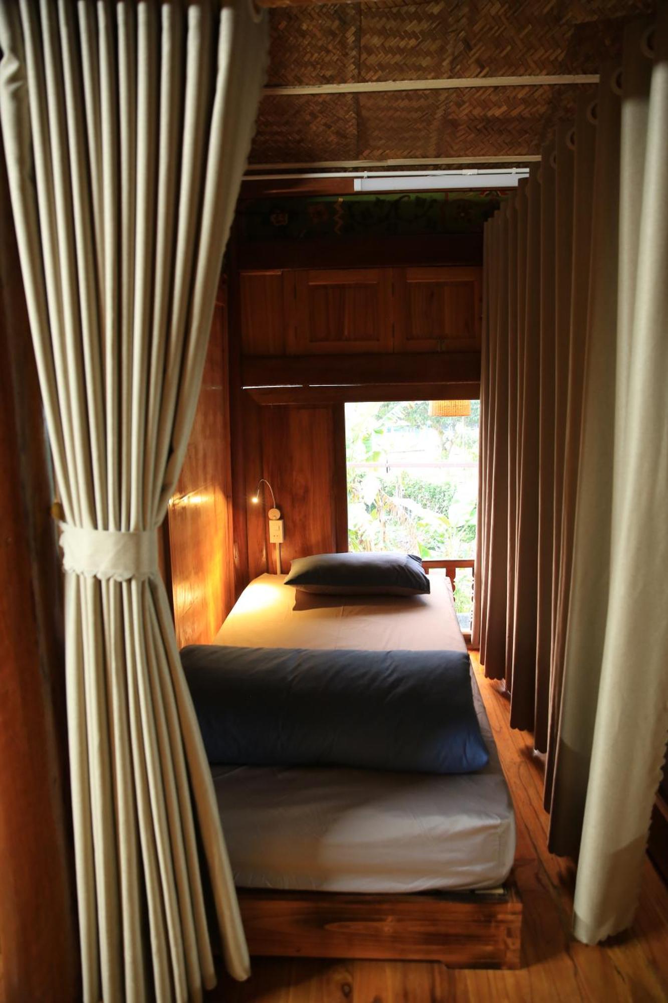 Ha Giang Eco Stone House - Tours & Rental Motorbike Екстериор снимка