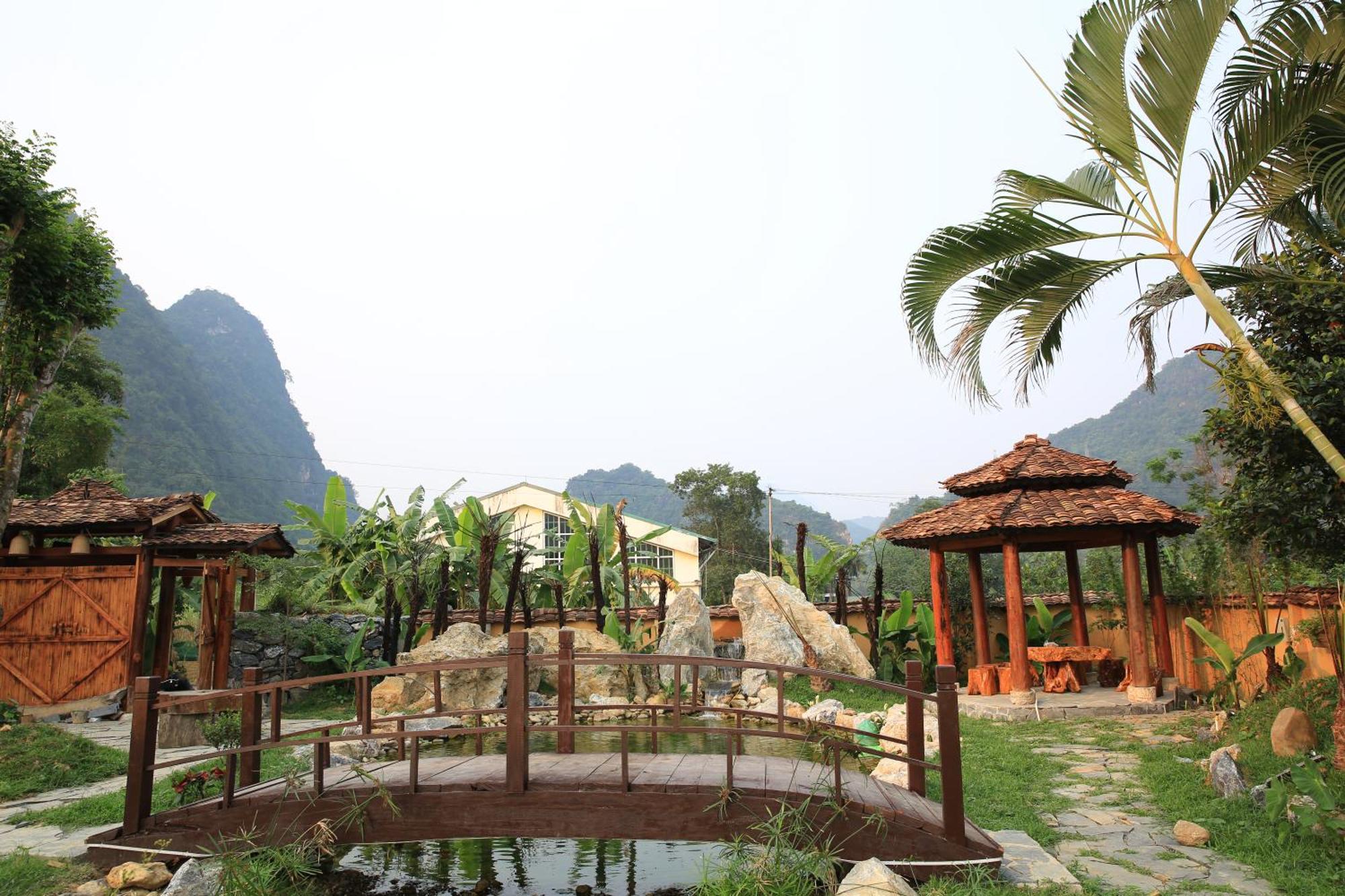 Ha Giang Eco Stone House - Tours & Rental Motorbike Екстериор снимка